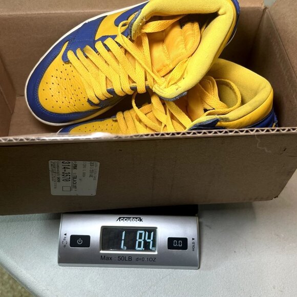 Nike Youth Air Jordan Retro Hi/Ylw/Fd2596-700/tag size 6Y - Picture 9 of 9